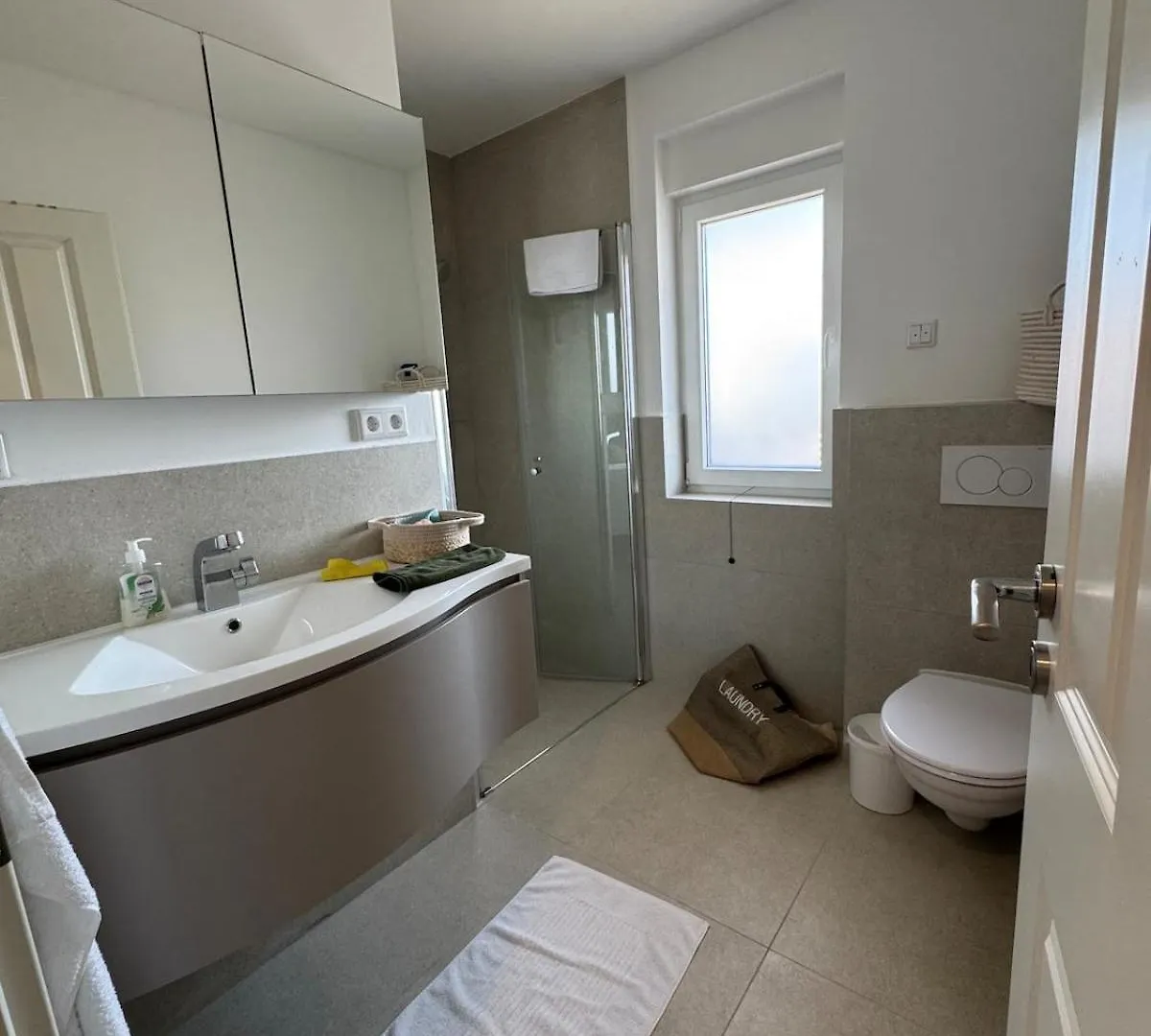 Villa Nello Mit Pool & Whirlpool Rogovici