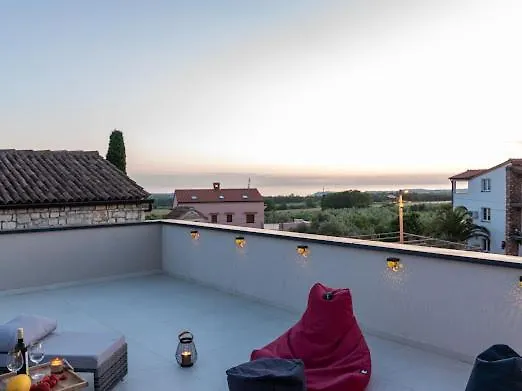Villa Nello Mit Pool & Whirlpool Rogovici