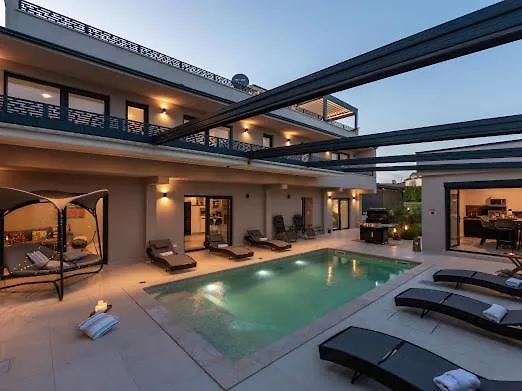 Villa Nello Mit Pool & Whirlpool Croatia